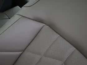 BMW i5 (2025) thumbnail 9