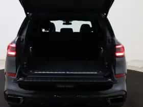 BMW X5 (2021) thumbnail 88