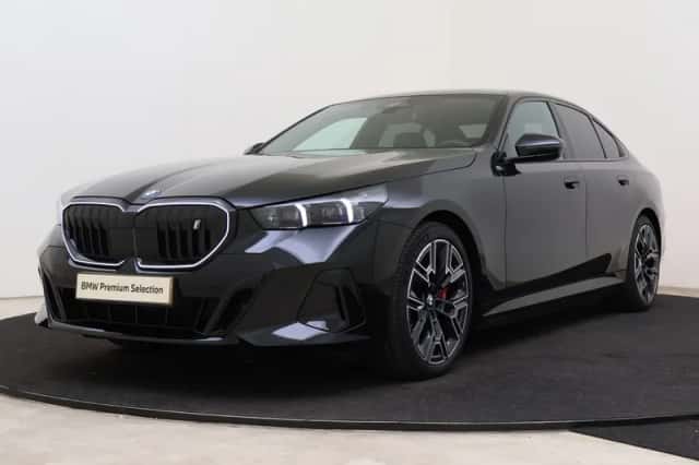 BMW i5 (2025) thumbnail 1