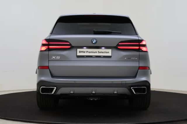 BMW X5 (2026) thumbnail 5