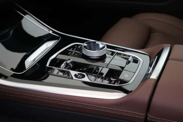 BMW X5 (2026) thumbnail 6