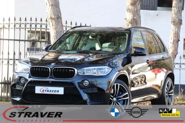 BMW X5 (2015) thumbnail 1