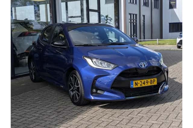 Toyota Yaris (2021) thumbnail 5