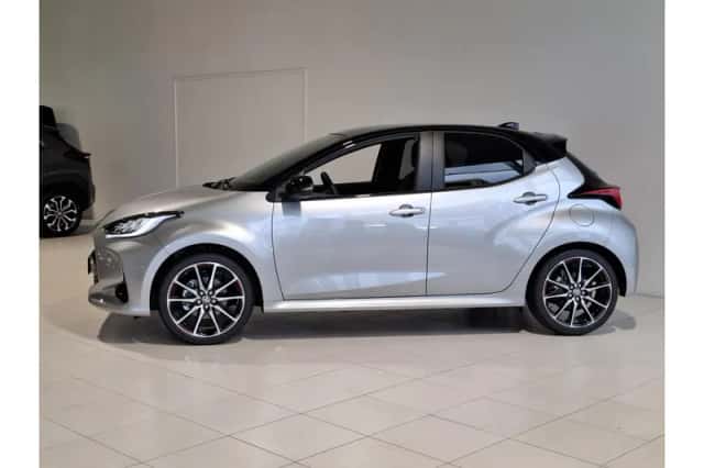 Toyota Yaris (2025) thumbnail 5