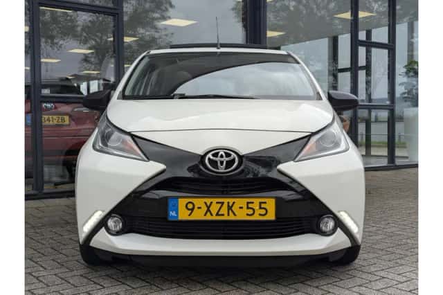 Toyota Aygo (2014) thumbnail 6
