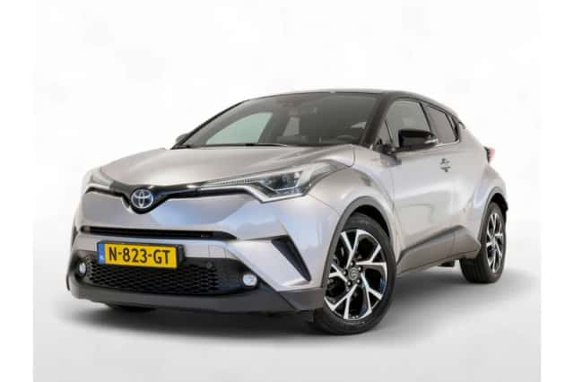 Toyota C-HR (2017) thumbnail 1