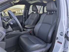 Toyota RAV4 (2025) thumbnail 23
