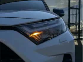 Toyota RAV4 (2025) thumbnail 9