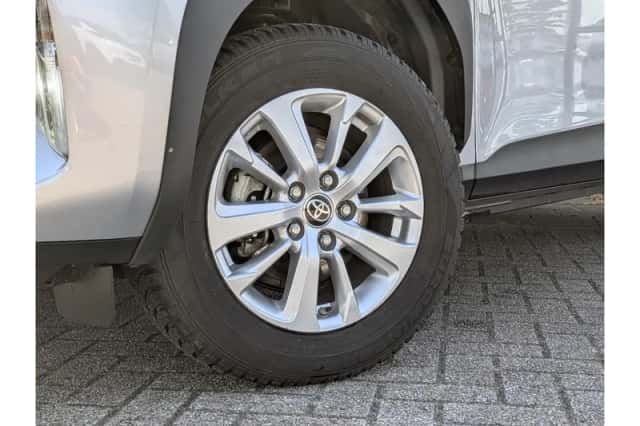 Toyota Yaris Cross (2025) thumbnail 2