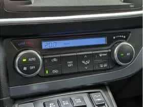 Toyota Auris (2015) thumbnail 32