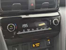 Toyota Yaris Cross (2025) thumbnail 31