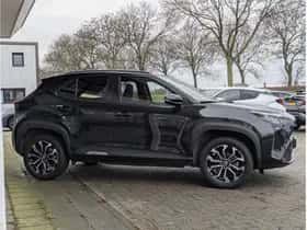 Toyota Yaris Cross (2025) thumbnail 5