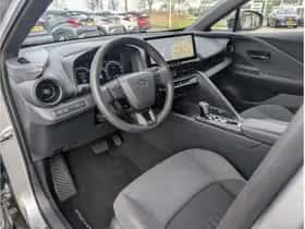 Toyota C-HR (2024) thumbnail 21