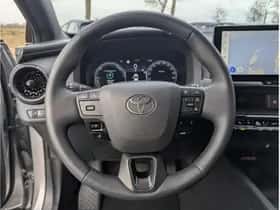 Toyota C-HR (2024) thumbnail 25