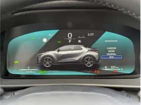Toyota C-HR (2024) thumbnail 27