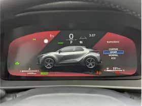 Toyota C-HR (2024) thumbnail 29