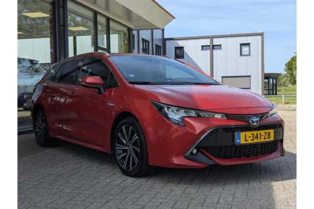 Toyota Corolla (2021) thumbnail 5