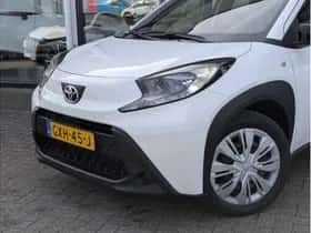 Toyota Aygo X (2024) thumbnail 8