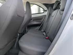 Toyota Aygo X (2023) thumbnail 14
