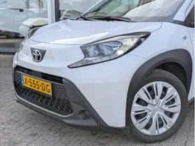 Toyota Aygo X (2023) thumbnail 8
