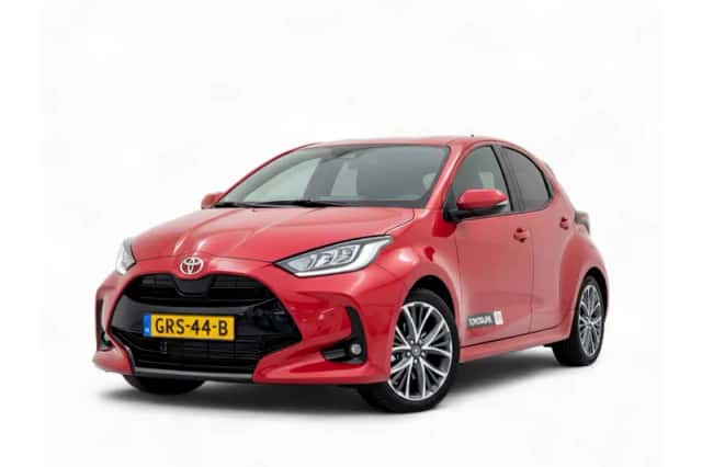 Toyota Yaris (2024) thumbnail 1