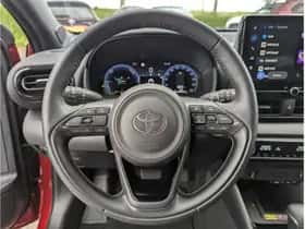 Toyota Yaris (2024) thumbnail 23