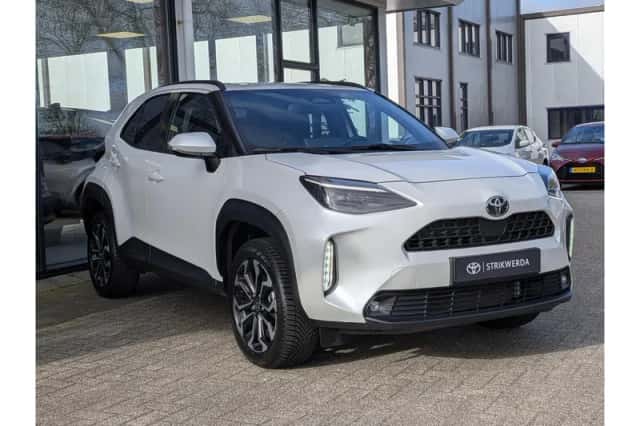Toyota Yaris Cross (2024) thumbnail 5