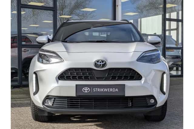 Toyota Yaris Cross (2024) thumbnail 6