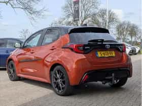 Toyota Yaris (2023) thumbnail 12