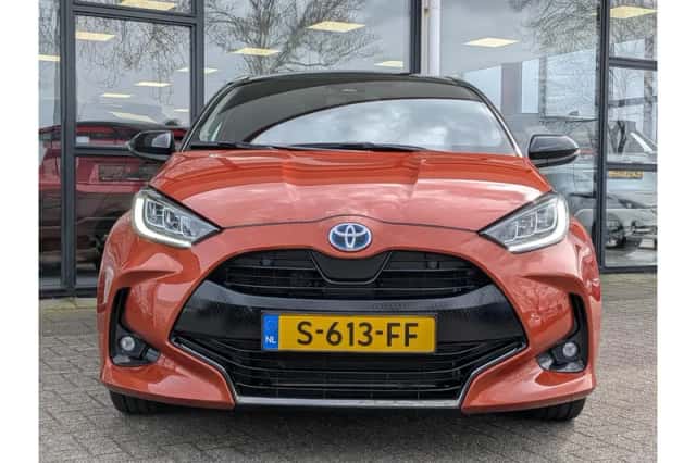 Toyota Yaris (2023) thumbnail 5