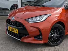 Toyota Yaris (2023) thumbnail 8