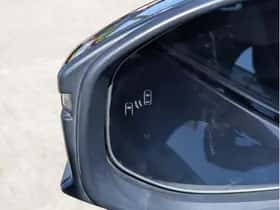 Toyota C-HR (2024) thumbnail 12