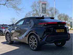 Toyota C-HR (2024) thumbnail 14