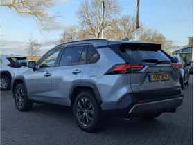 Toyota RAV4 (2024) thumbnail 12