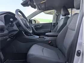 Toyota RAV4 (2024) thumbnail 21