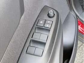 Toyota Yaris Cross (2025) thumbnail 21