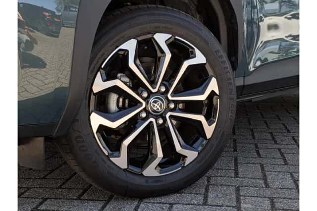 Toyota Yaris Cross (2025) thumbnail 2