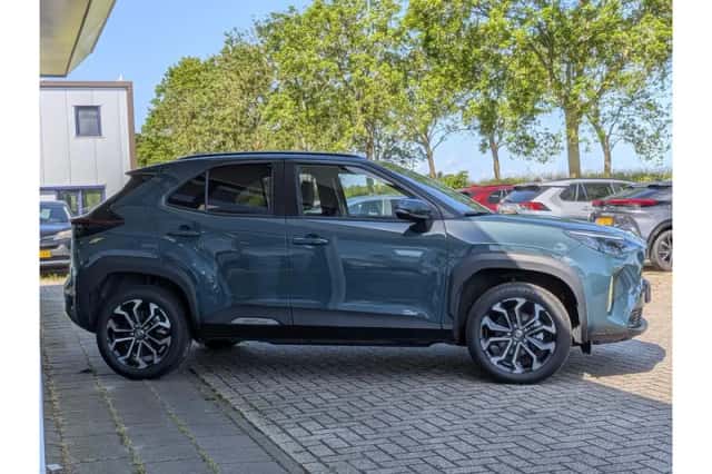 Toyota Yaris Cross (2025) thumbnail 4