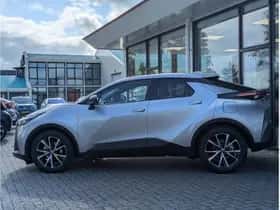 Toyota C-HR (2024) thumbnail 10