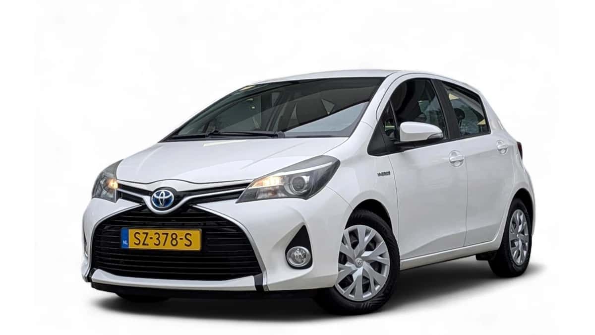 Toyota Yaris (2016) — foto 1