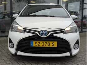 Toyota Yaris (2016) thumbnail 6