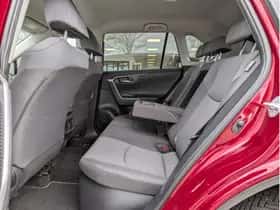 Toyota RAV4 (2019) thumbnail 16