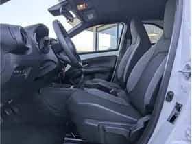 Toyota Aygo X (2025) thumbnail 17