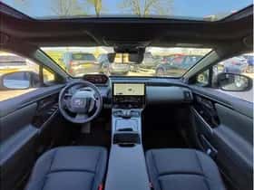 Toyota bZ4X (2024) thumbnail 27