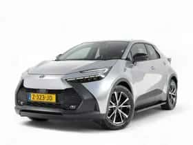 Toyota C-HR (2024) thumbnail 1