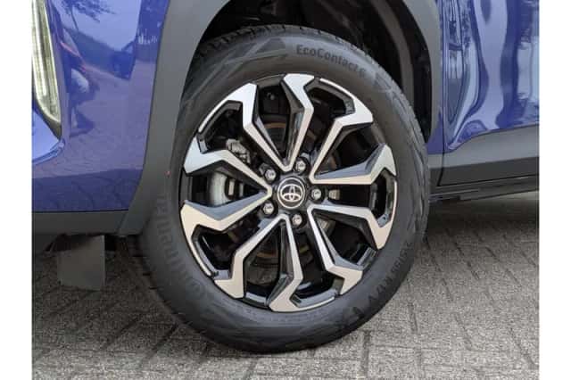 Toyota Yaris Cross (2025) thumbnail 2