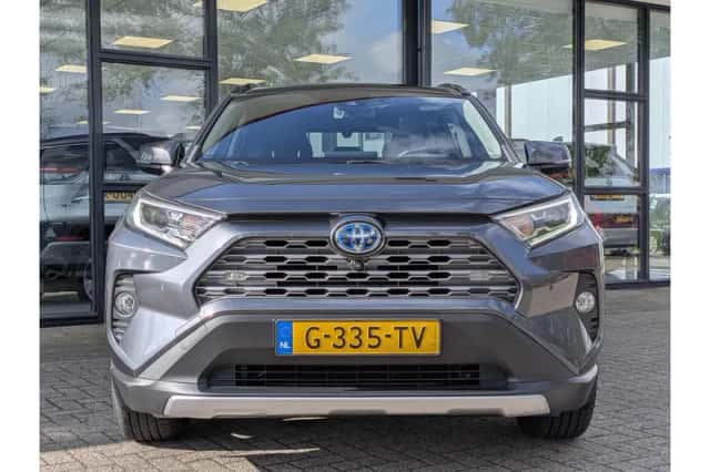 Toyota RAV4 (2019) thumbnail 6