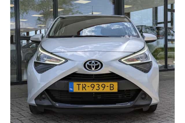 Toyota Aygo (2018) thumbnail 6