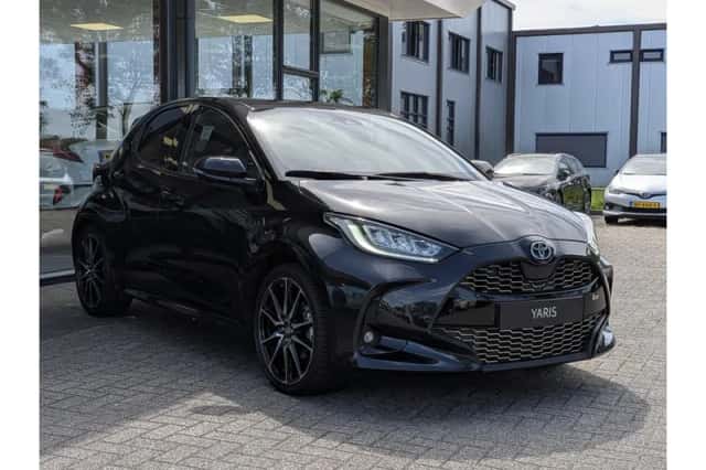 Toyota Yaris (2023) thumbnail 5