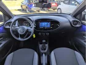 Toyota Aygo X (2025) thumbnail 3